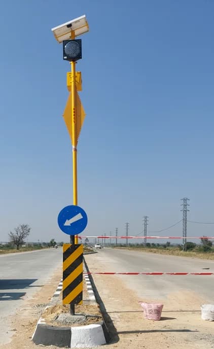 Solar Safety Products - Eco-friendly solar-powered road safety equipment including solar studs, blinkers, and pedestrian lights for energy-efficient traffic management.