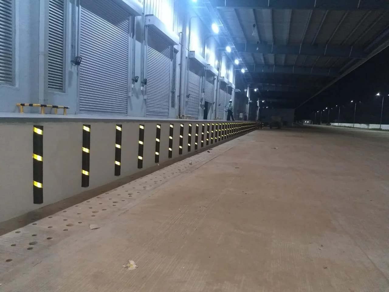 Butoirs de roue et arrêts de voiture